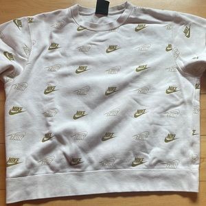Nike sweater
